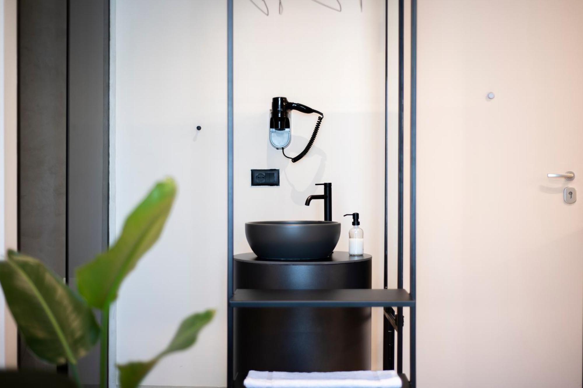 Muz Studios Tirana Extérieur photo